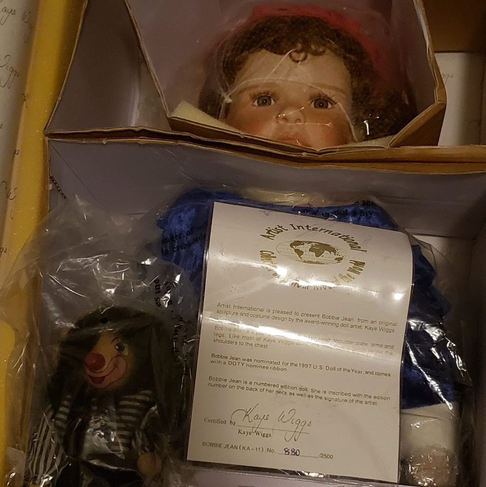 Bobbie Jean porcelain doll by Kaye Wiggs